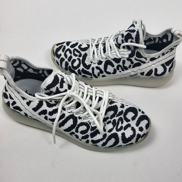 Brash  Leopard Print Lace‎ up Tennis Shoe  Women's Size 8 Sneakers  White  Black - Picture 4 of 8